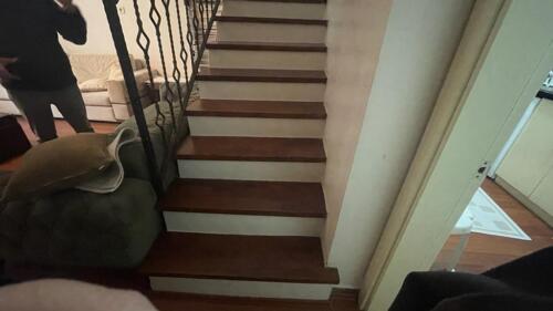Giriş Kat Merdiven
